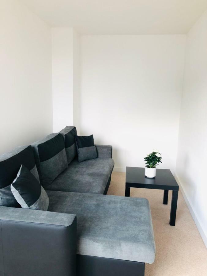 Showcase Apartments - Highcross House Лестър Екстериор снимка
